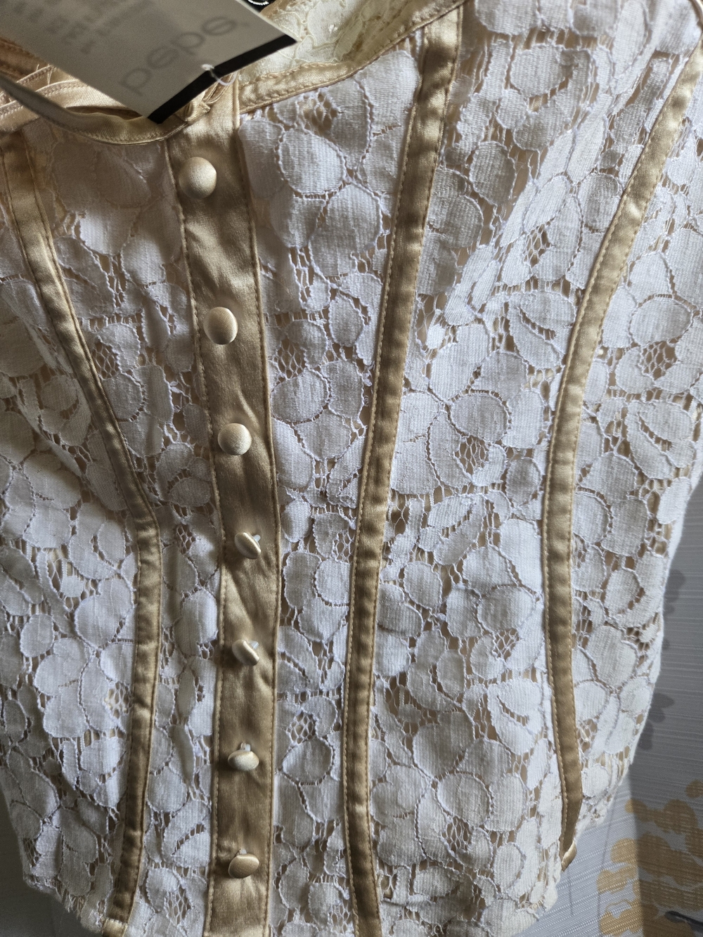 bebe Vintage Y2K Lace Bustier Corset Top NWT XS Cream Satin & Lace Camisole - Picture 4 of 7